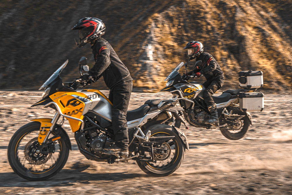 Мотоцикл CYCLONE RX401 (SR400GY-2D) 2024 — 5