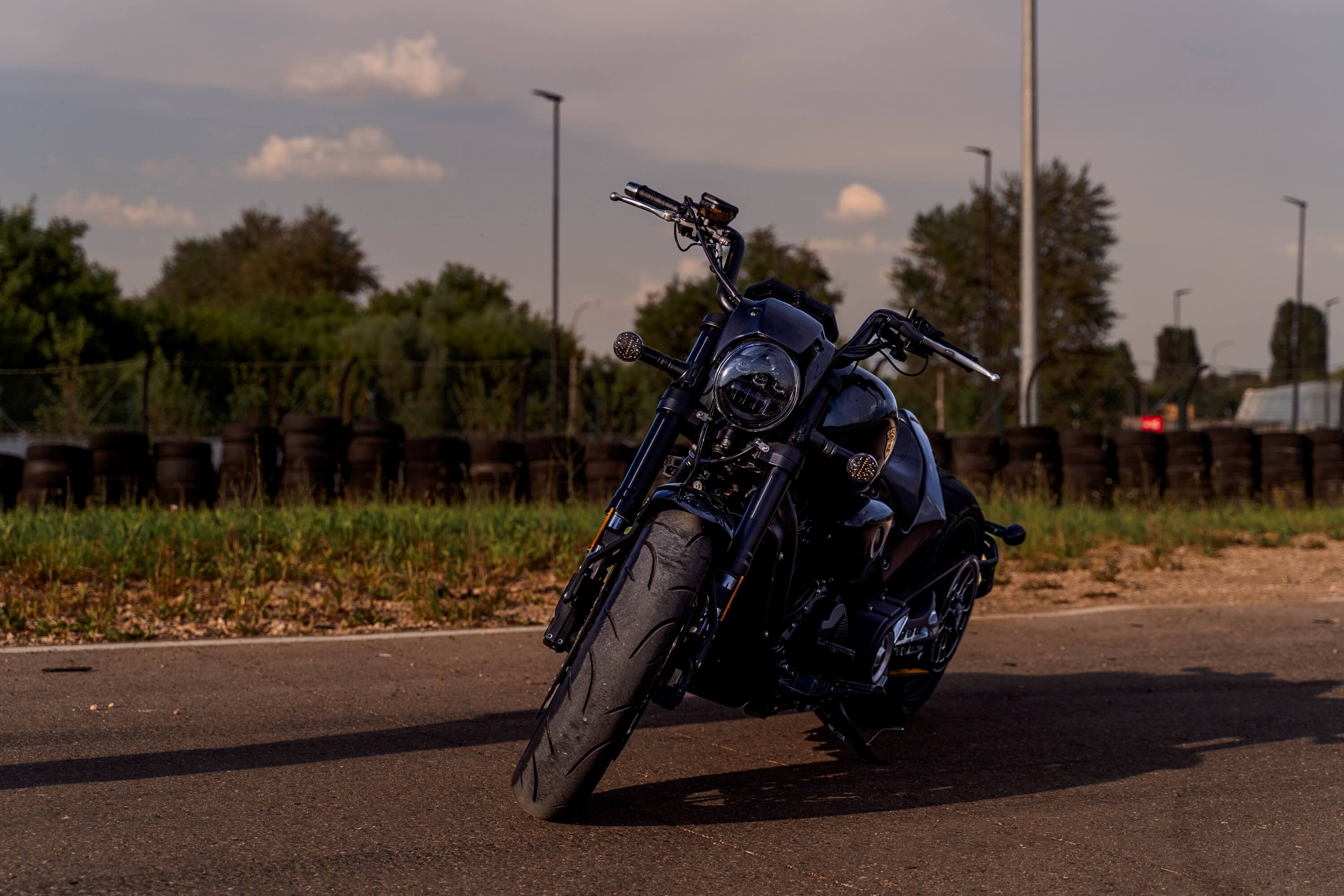 GROZA Wolverine 800 — 2