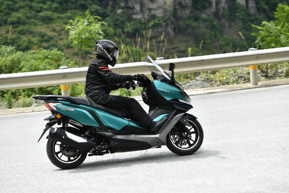 Скутер CYCLONE RT3S (SR300T) 2024 — 4