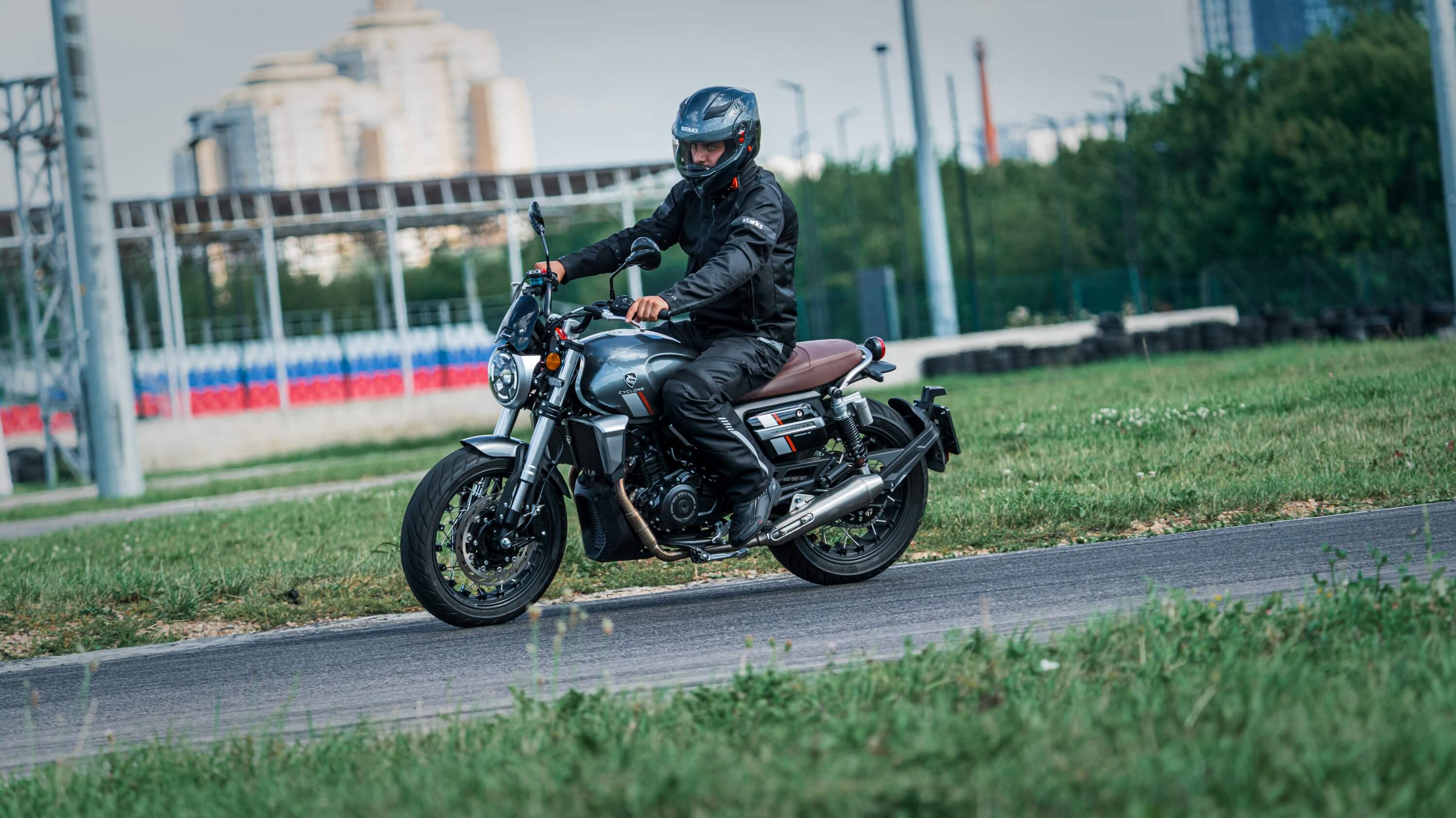 Мотоцикл CYCLONE RE401 (SR400-B) 2024 — 3