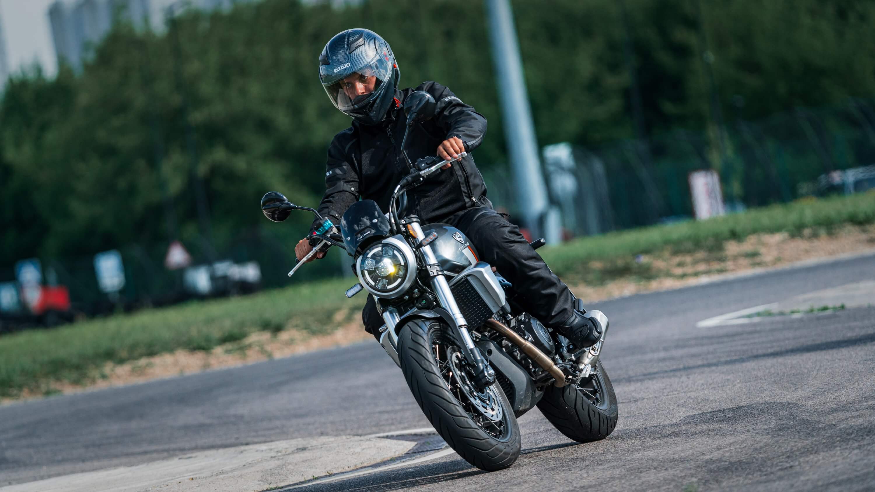 Мотоцикл CYCLONE RE401 (SR400-B) 2024 — 5